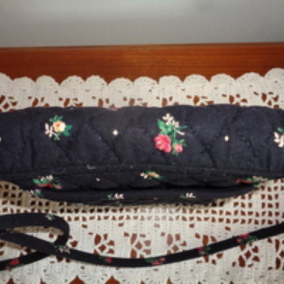 Vera Bradley PETIT POINT Shoulder Crossbody Bag Black Purse Handbag Tote Roses - Picture 4 of 12